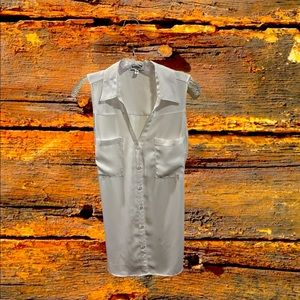 Super Comfy and Chic Express Button Down Short Sleeve Blouse